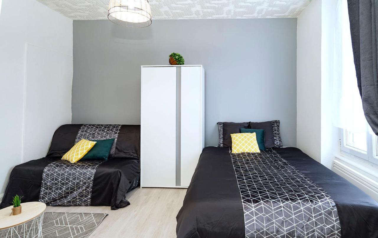 Ld-Location Hotel Montlucon Bagian luar foto
