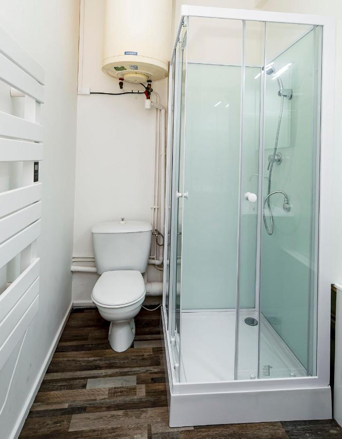 Ld-Location Hotel Montlucon Bagian luar foto